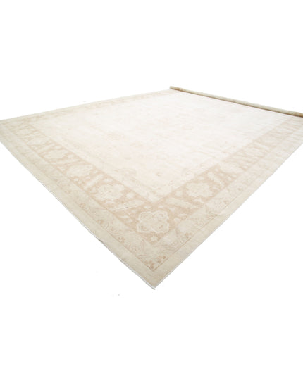 Serenity 16' 0" X 23' 2" Hand Knotted Wool Rug 16' 0" X 23' 2" (488 X 706) / Ivory / Wool