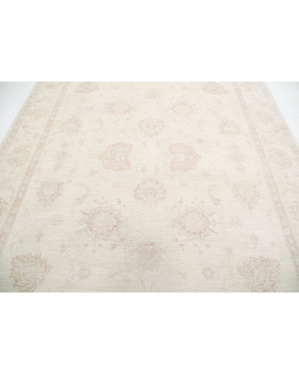 Serenity 8' 2" X 11' 5" Hand Knotted Wool Rug 8' 2" X 11' 5" (249 X 348) / Ivory / Wool