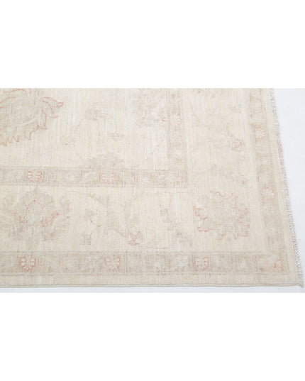 Serenity 8' 2" X 11' 5" Hand Knotted Wool Rug 8' 2" X 11' 5" (249 X 348) / Ivory / Wool
