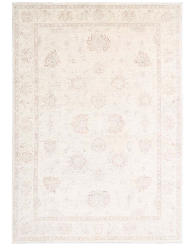 Serenity 8' 2" X 11' 5" Hand Knotted Wool Rug 8' 2" X 11' 5" (249 X 348) / Ivory / Wool