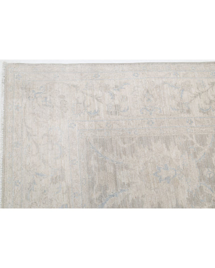 Serenity 8' 4" X 11' 1" Hand Knotted Wool Rug 8' 4" X 11' 1" (254 X 338) / Ivory / Wool
