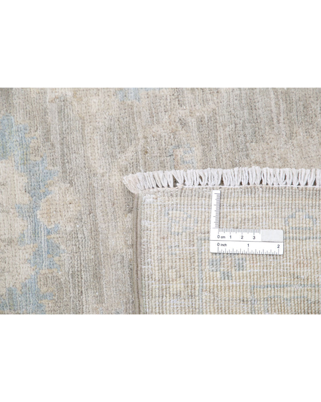 Serenity 8' 4" X 11' 1" Hand Knotted Wool Rug 8' 4" X 11' 1" (254 X 338) / Ivory / Wool