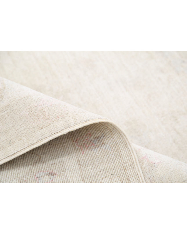 Serenity 8' 2" X 11' 2" Hand Knotted Wool Rug 8' 2" X 11' 2" (249 X 340) / Ivory / Wool