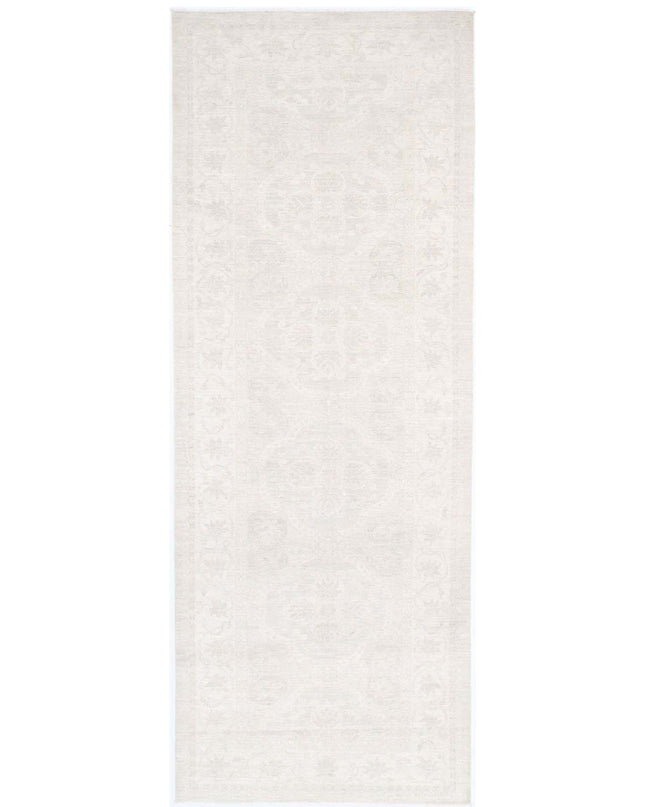 Serenity 5' 2" X 15' 0" Hand Knotted Wool Rug 5' 2" X 15' 0" (158 X 457) / Ivory / Wool