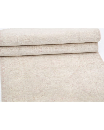Serenity 2' 10" X 9' 6" Hand Knotted Wool Rug 2' 10" X 9' 6" (86 X 290) / Beige / Wool