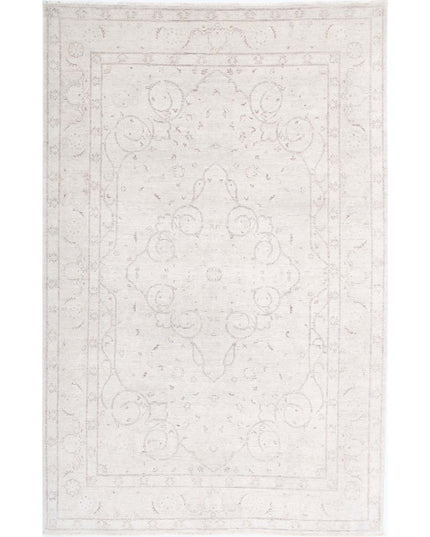 Serenity 5' 11" X 9' 4" Hand Knotted Wool Rug 5' 11" X 9' 4" (180 X 284) / Ivory / Wool