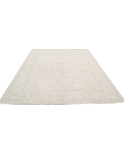 Serenity 7' 10" X 9' 9" Hand Knotted Wool Rug 7' 10" X 9' 9" (239 X 297) / Ivory / Wool