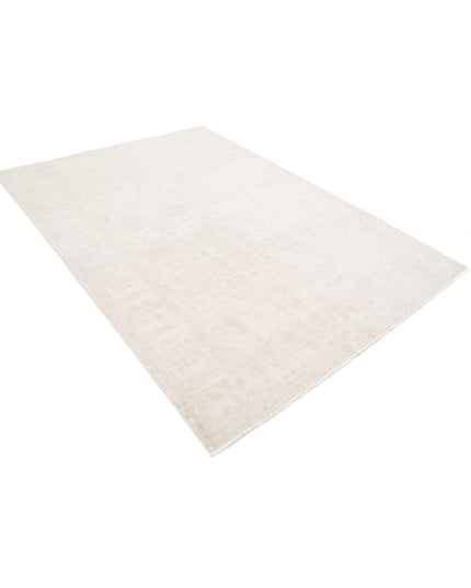 Serenity 6' 2" X 8' 9" Hand Knotted Wool Rug 6' 2" X 8' 9" (188 X 267) / Ivory / Wool