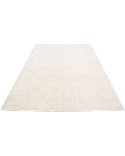 Serenity 6' 2" X 8' 9" Hand Knotted Wool Rug 6' 2" X 8' 9" (188 X 267) / Ivory / Wool