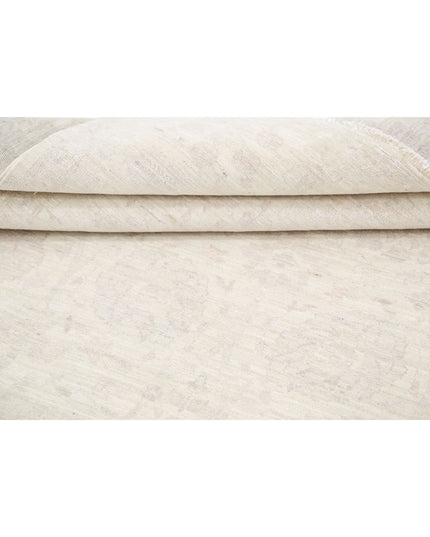 Serenity 6' 2" X 8' 9" Hand Knotted Wool Rug 6' 2" X 8' 9" (188 X 267) / Ivory / Wool