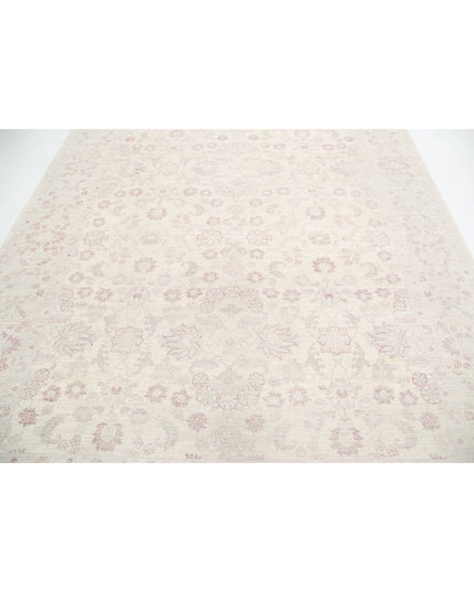 Serenity 8' 0" X 9' 5" Hand Knotted Wool Rug 8' 0" X 9' 5" (244 X 287) / Ivory / Wool