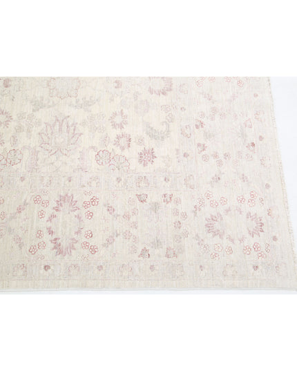Serenity 8' 0" X 9' 5" Hand Knotted Wool Rug 8' 0" X 9' 5" (244 X 287) / Ivory / Wool
