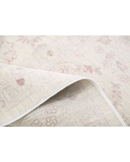 Serenity 8' 0" X 9' 5" Hand Knotted Wool Rug 8' 0" X 9' 5" (244 X 287) / Ivory / Wool