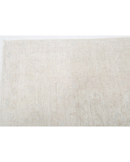 Serenity 8' 2" X 10' 1" Hand Knotted Wool Rug 8' 2" X 10' 1" (249 X 307) / Ivory / Wool