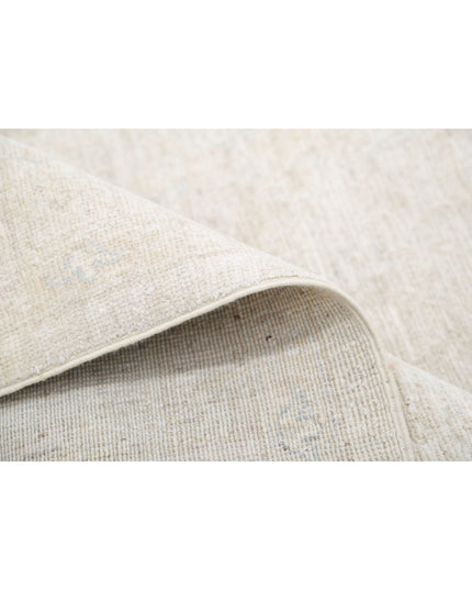 Serenity 8' 2" X 10' 1" Hand Knotted Wool Rug 8' 2" X 10' 1" (249 X 307) / Ivory / Wool