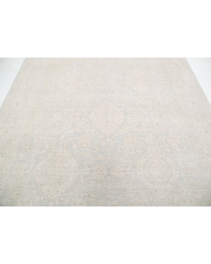 Serenity 7' 10" X 9' 10" Hand Knotted Wool Rug 7' 10" X 9' 10" (239 X 300) / Ivory / Wool
