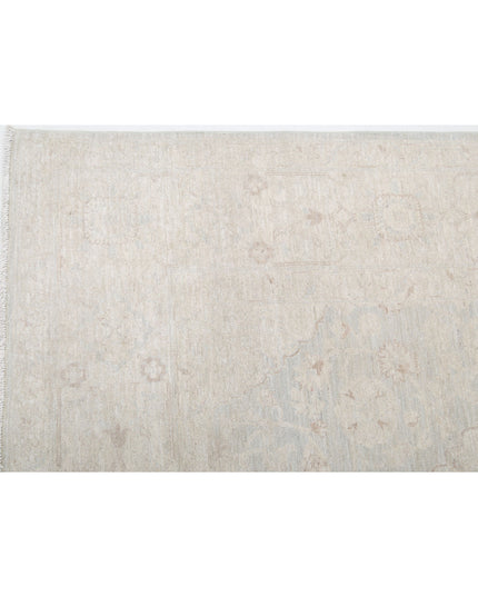 Serenity 7' 10" X 9' 10" Hand Knotted Wool Rug 7' 10" X 9' 10" (239 X 300) / Ivory / Wool
