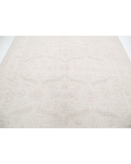 Serenity 8' 1" X 9' 5" Hand Knotted Wool Rug 8' 1" X 9' 5" (246 X 287) / Ivory / Wool