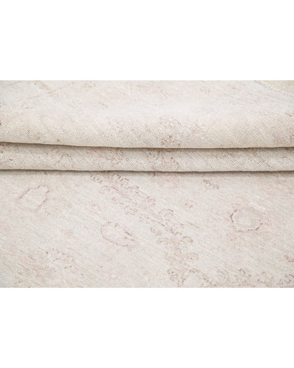 Serenity 8' 1" X 9' 5" Hand Knotted Wool Rug 8' 1" X 9' 5" (246 X 287) / Ivory / Wool