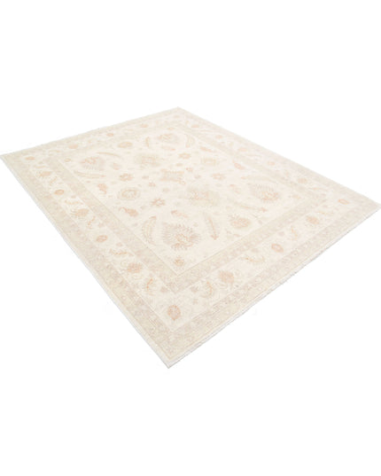 Serenity 6' 6" X 7' 9" Hand Knotted Wool Rug 6' 6" X 7' 9" (198 X 236) / Ivory / Wool