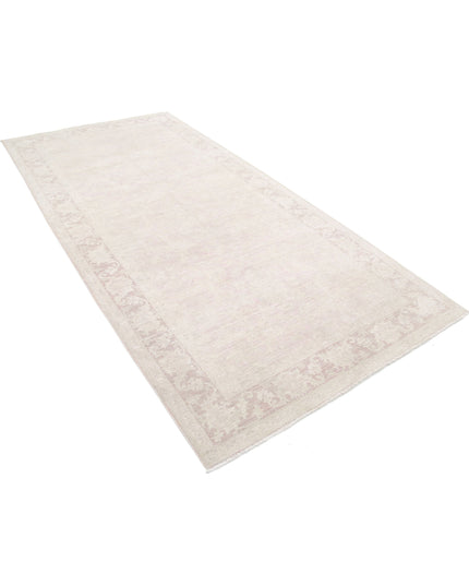Serenity 5' 0" X 10' 2" Hand Knotted Wool Rug 5' 0" X 10' 2" (152 X 310) / Ivory / Wool