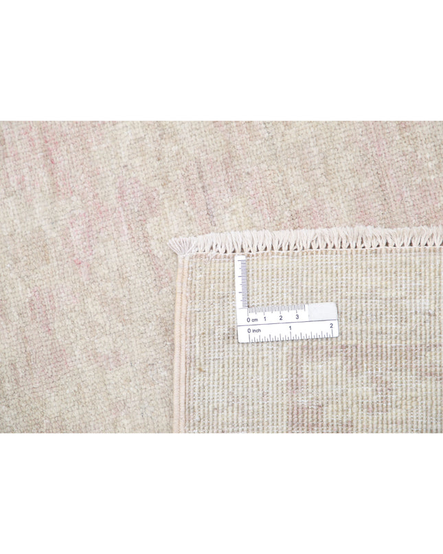 Serenity 5' 0" X 10' 2" Hand Knotted Wool Rug 5' 0" X 10' 2" (152 X 310) / Ivory / Wool