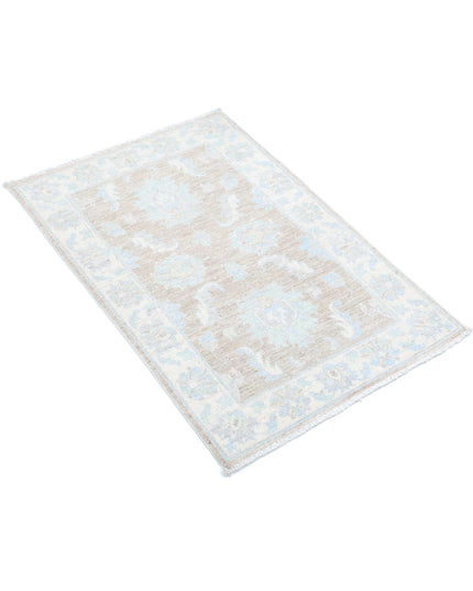 Serenity 2' 1" X 3' 2" Hand Knotted Wool Rug 2' 1" X 3' 2" (63 X 97) / Brown / Wool