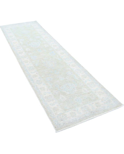 Serenity 2' 6" X 8' 4" Hand Knotted Wool Rug 2' 6" X 8' 4" (76 X 254) / Green / Wool