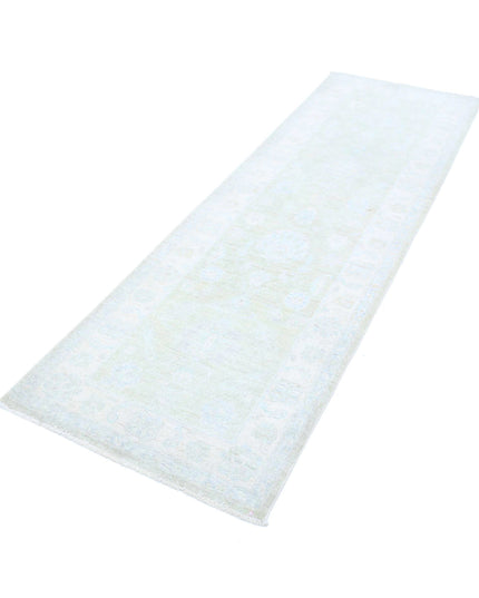 Serenity 2' 6" X 8' 4" Hand Knotted Wool Rug 2' 6" X 8' 4" (76 X 254) / Green / Wool