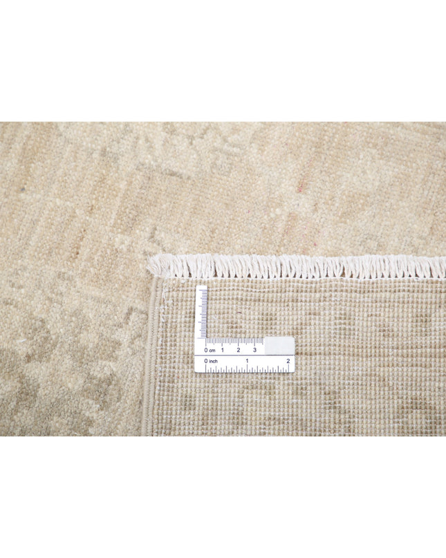 Serenity 2' 6" X 9' 1" Hand Knotted Wool Rug 2' 6" X 9' 1" (76 X 277) / Ivory / Wool