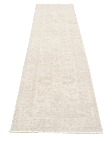 Serenity 2' 6" X 9' 5" Hand Knotted Wool Rug 2' 6" X 9' 5" (76 X 287) / Ivory / Wool