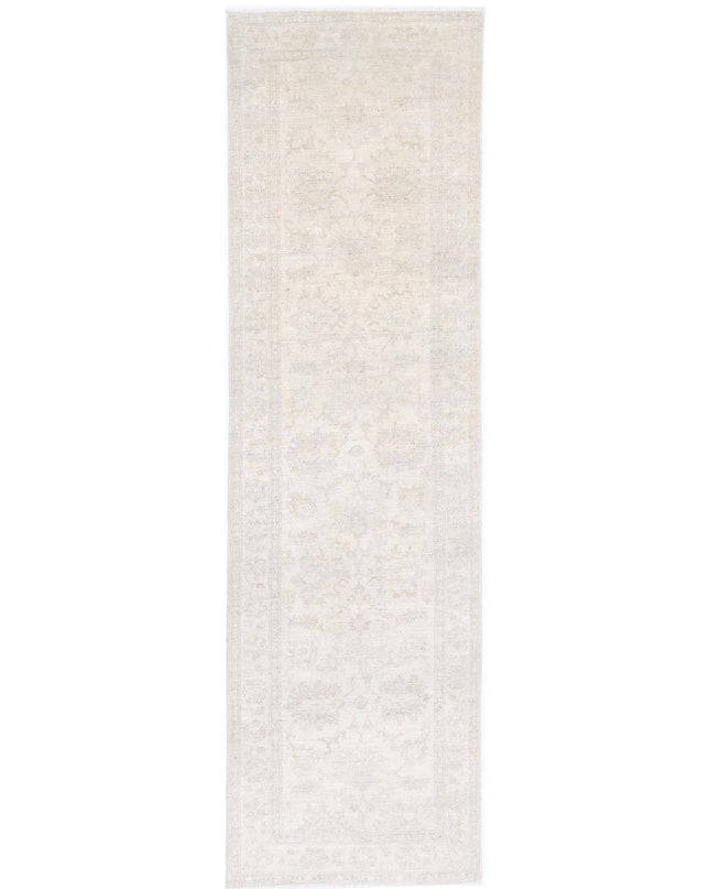 Serenity 2' 6" X 9' 5" Hand Knotted Wool Rug 2' 6" X 9' 5" (76 X 287) / Ivory / Wool