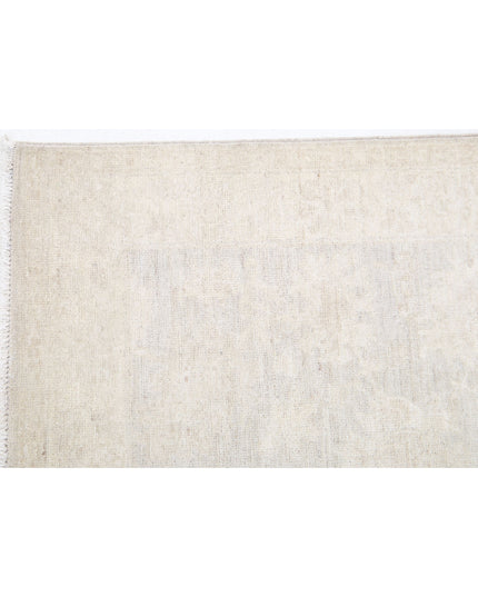 Serenity 2' 6" X 7' 11" Hand Knotted Wool Rug 2' 6" X 7' 11" (76 X 241) / Ivory / Wool