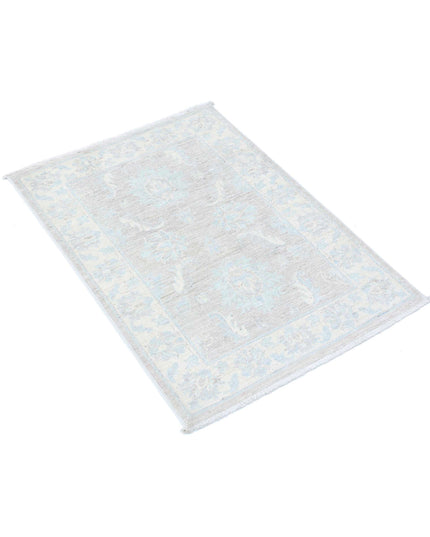 Serenity 2' 2" X 3' 1" Hand Knotted Wool Rug 2' 2" X 3' 1" (66 X 94) / Grey / Wool