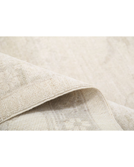 Serenity 9' 0" X 11' 6" Hand Knotted Wool Rug 9' 0" X 11' 6" (274 X 351) / Ivory / Wool