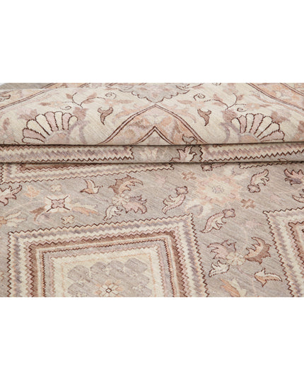 Serenity 13' 4" X 17' 6" Hand Knotted Wool Rug 13' 4" X 17' 6" (406 X 533) / Grey / Wool