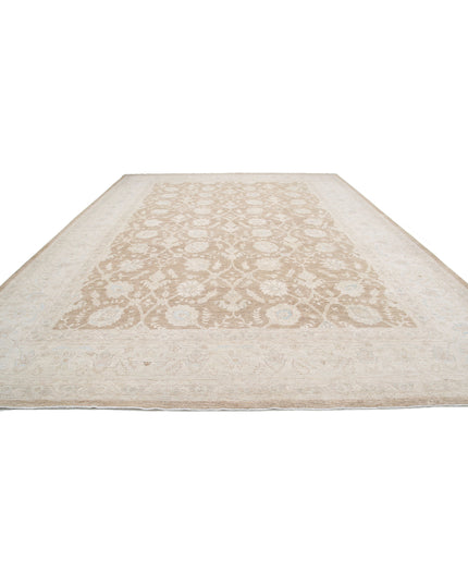 Serenity 13' 9" X 18' 10" Hand Knotted Wool Rug 13' 9" X 18' 10" (419 X 574) / Brown / Wool