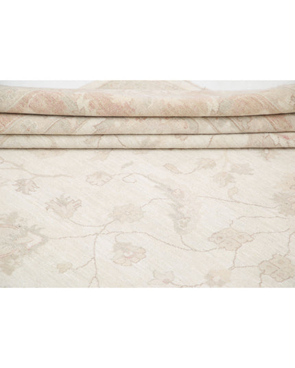 Serenity 12' 4" X 18' 1" Hand Knotted Wool Rug 12' 4" X 18' 1" (376 X 551) / Ivory / Wool