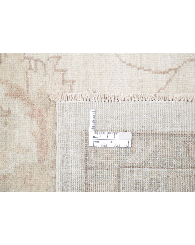 Serenity 12' 4" X 18' 1" Hand Knotted Wool Rug 12' 4" X 18' 1" (376 X 551) / Ivory / Wool