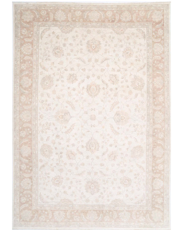 Serenity 12' 4" X 18' 1" Hand Knotted Wool Rug 12' 4" X 18' 1" (376 X 551) / Ivory / Wool