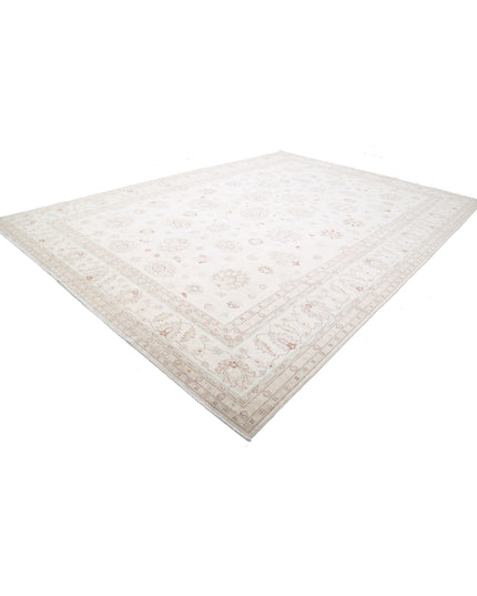 Serenity 11' 9" X 16' 10" Hand Knotted Wool Rug 11' 9" X 16' 10" (358 X 513) / Ivory / Wool