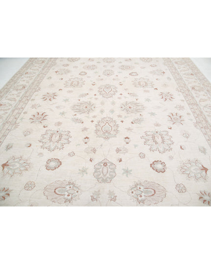 Serenity 11' 9" X 16' 10" Hand Knotted Wool Rug 11' 9" X 16' 10" (358 X 513) / Ivory / Wool