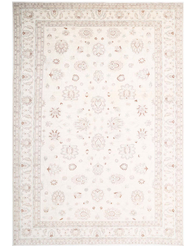 Serenity 11' 9" X 16' 10" Hand Knotted Wool Rug 11' 9" X 16' 10" (358 X 513) / Ivory / Wool