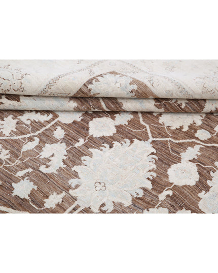 Serenity 8' 10" X 11' 7" Hand Knotted Wool Rug 8' 10" X 11' 7" (269 X 353) / Brown / Wool