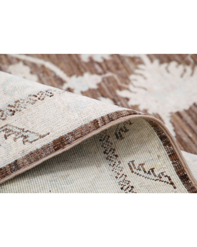 Serenity 8' 10" X 11' 7" Hand Knotted Wool Rug 8' 10" X 11' 7" (269 X 353) / Brown / Wool