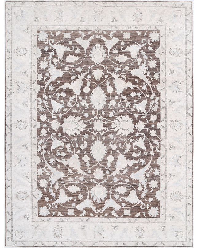 Serenity 8' 10" X 11' 7" Hand Knotted Wool Rug 8' 10" X 11' 7" (269 X 353) / Brown / Wool