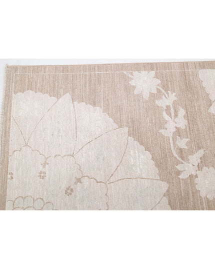 Serenity 9' 0" X 11' 11" Hand Knotted Wool Rug 9' 0" X 11' 11" (274 X 363) / Brown / Wool