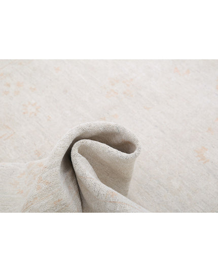 Serenity 5' 10" X 16' 3" Hand Knotted Wool Rug 5' 10" X 16' 3" (178 X 495) / Ivory / Wool