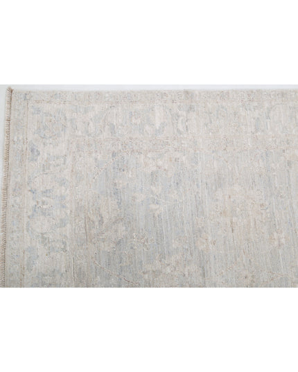 Serenity 3' 11" X 14' 2" Hand Knotted Wool Rug 3' 11" X 14' 2" (119 X 432) / Grey / Wool