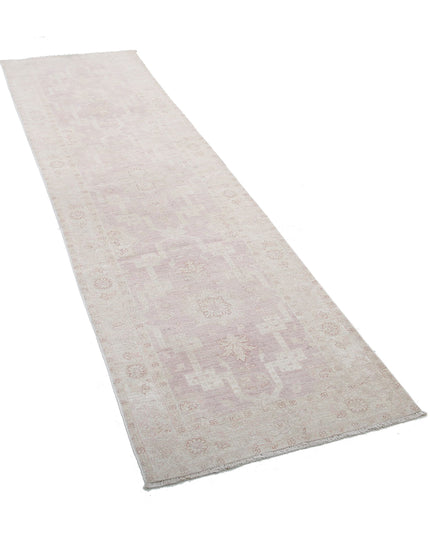 Serenity 2' 6" X 8' 11" Hand Knotted Wool Rug 2' 6" X 8' 11" (76 X 272) / Pink / Wool